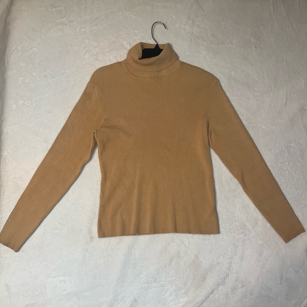 Long sleeve turtle neck